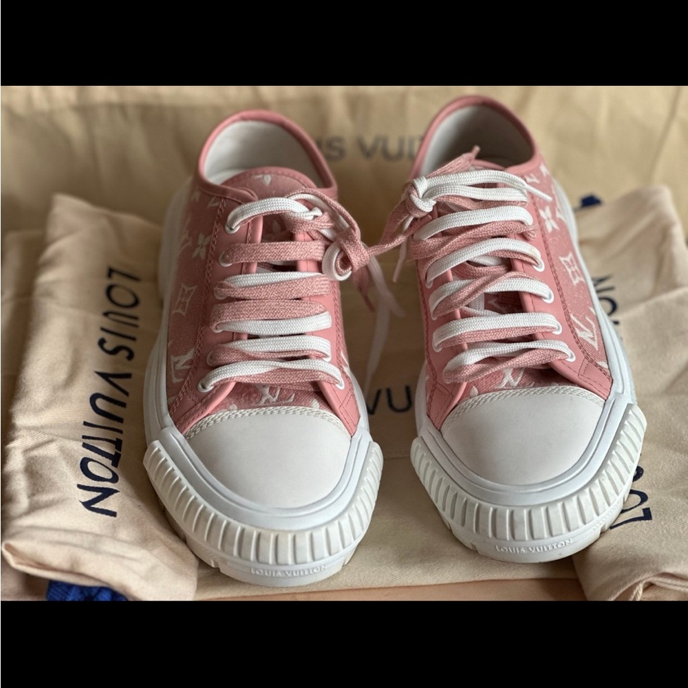 Louis Vuitton Pink and White Women's Sneakers - Picture 6 of 14